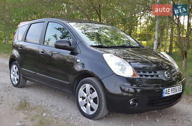 Хэтчбек Nissan Note 2006 в Днепре