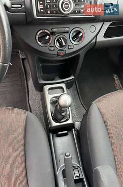 Хетчбек Nissan Note 2009 в 