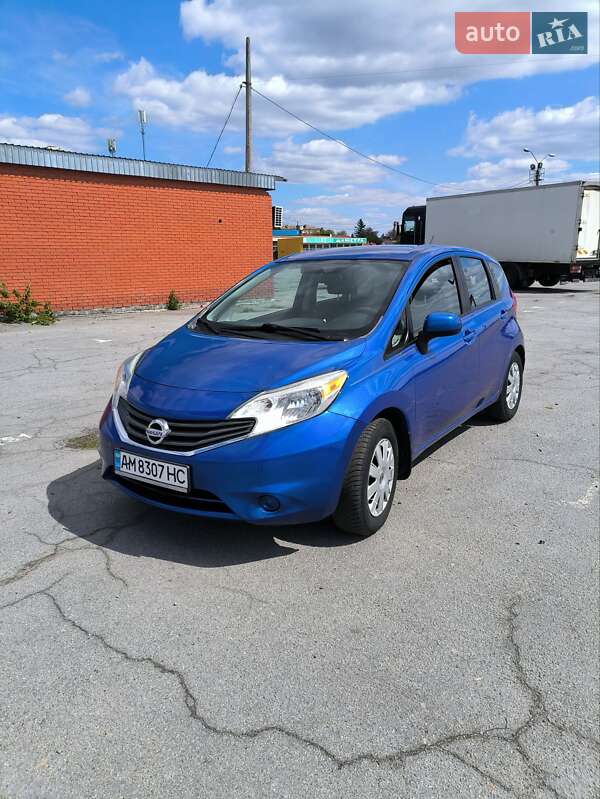 Хэтчбек Nissan Note 2014 в Звягеле