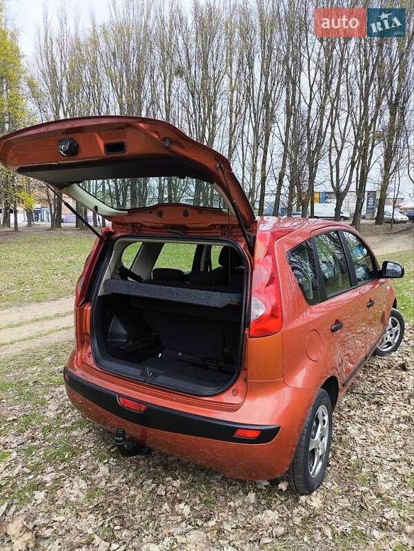 Хетчбек Nissan Note 2006 в Вінниці