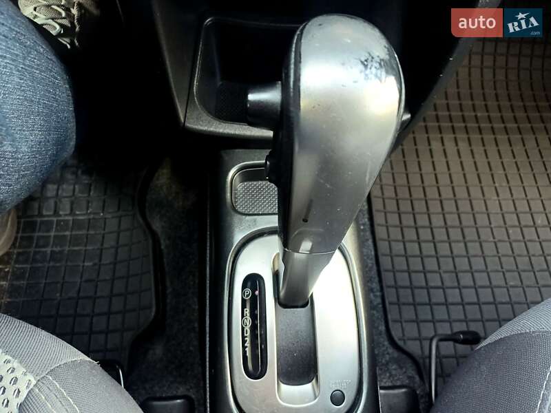 Хетчбек Nissan Note 2007 в Кам'янському