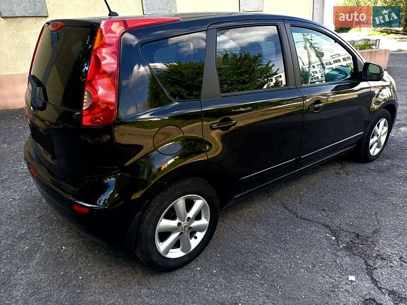 Хетчбек Nissan Note 2007 в Кам'янському