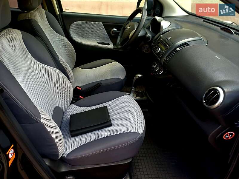 Хетчбек Nissan Note 2007 в Кам'янському