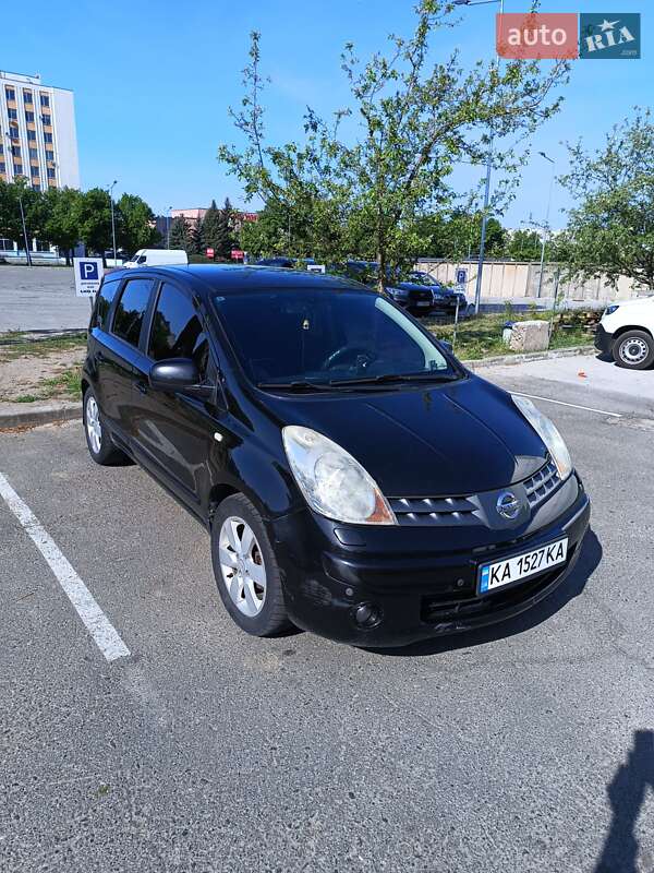 Хэтчбек Nissan Note 2008 в Черкассах
