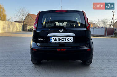 Хетчбек Nissan Note 2011 в 