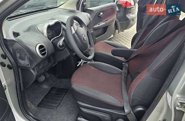 Хэтчбек Nissan Note 2008 в 