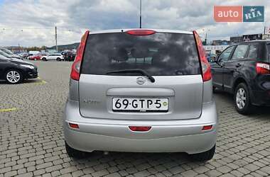 Хэтчбек Nissan Note 2008 в 