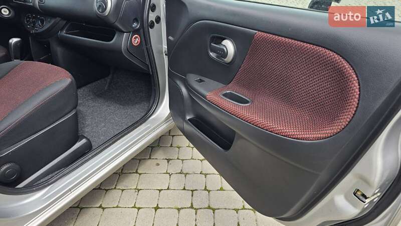 Хетчбек Nissan Note 2008 в Чернівцях