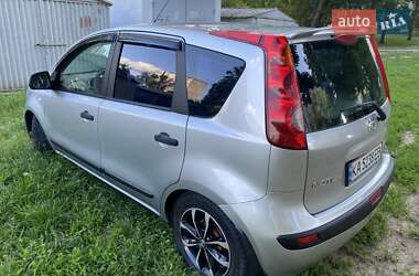 Хетчбек Nissan Note 2006 в 