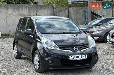 Хэтчбек Nissan Note 2009 в 
