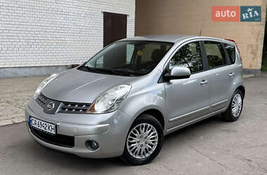 Хэтчбек Nissan Note 2008 в Умани