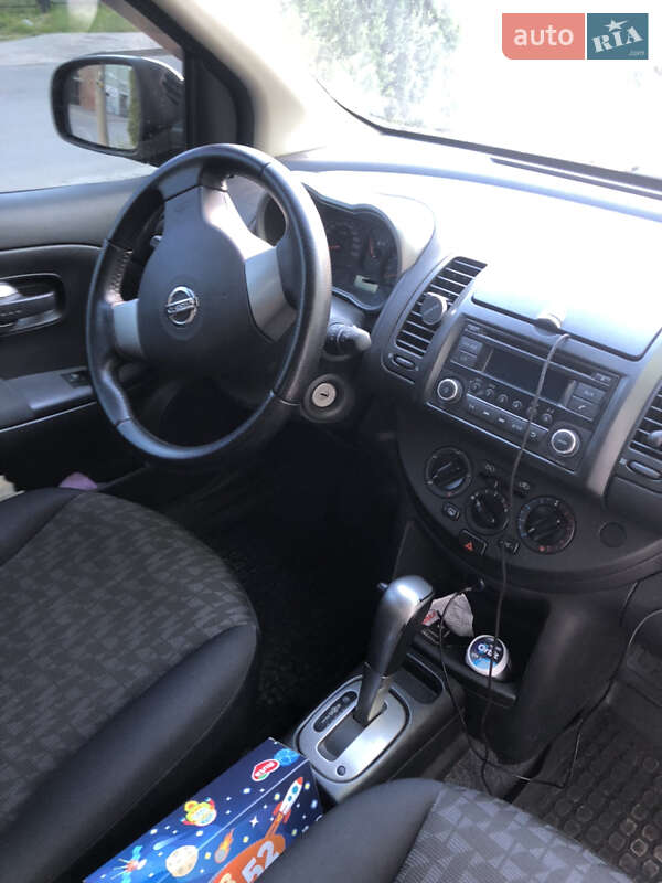 Хэтчбек Nissan Note 2008 в Ивано-Франковске