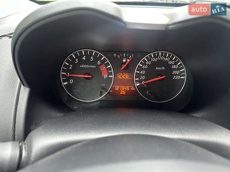 Хэтчбек Nissan Note 2010 в Львове