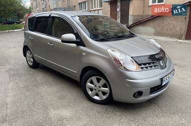 Хэтчбек Nissan Note 2007 в Киеве