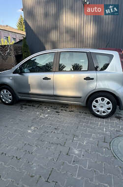 Хэтчбек Nissan Note 2010 в Виннице