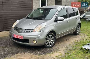 Хэтчбек Nissan Note 2008 в Ровно