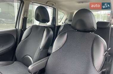 Хетчбек Nissan Note 2012 в 