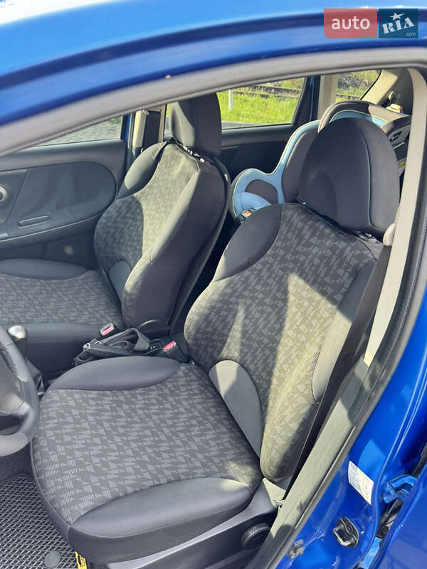 Хэтчбек Nissan Note 2008 в Ивано-Франковске