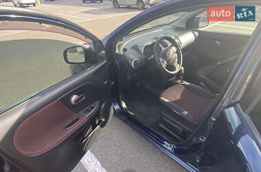 Хэтчбек Nissan Note 2007 в 