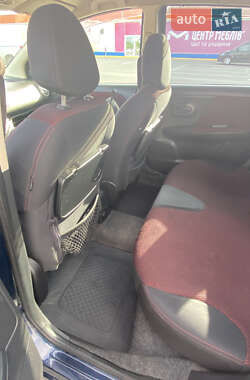 Хэтчбек Nissan Note 2007 в 