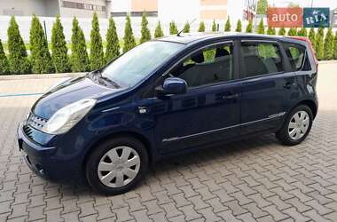 Хэтчбек Nissan Note 2006 в Черновцах