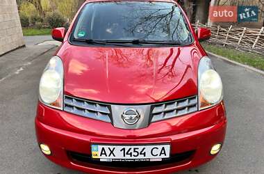Хэтчбек Nissan Note 2008 в 