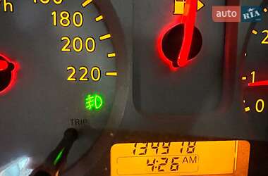 Хэтчбек Nissan Note 2008 в 