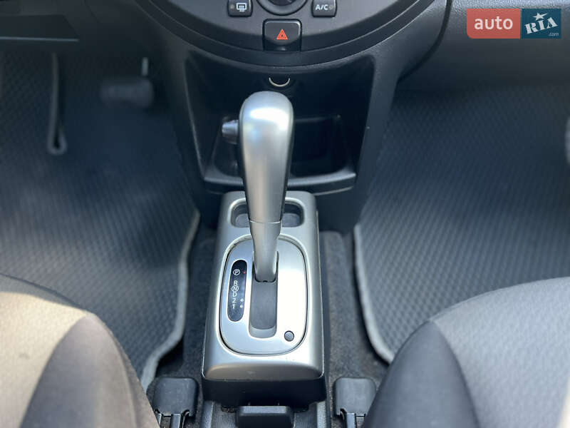 Хэтчбек Nissan Note 2010 в Кропивницком