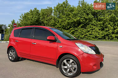 Хетчбек Nissan Note 2010 в 