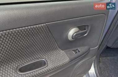 Хетчбек Nissan Note 2007 в 