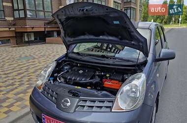 Хетчбек Nissan Note 2007 в 