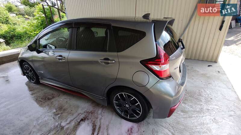 Хэтчбек Nissan Note 2017 в Ржищеве