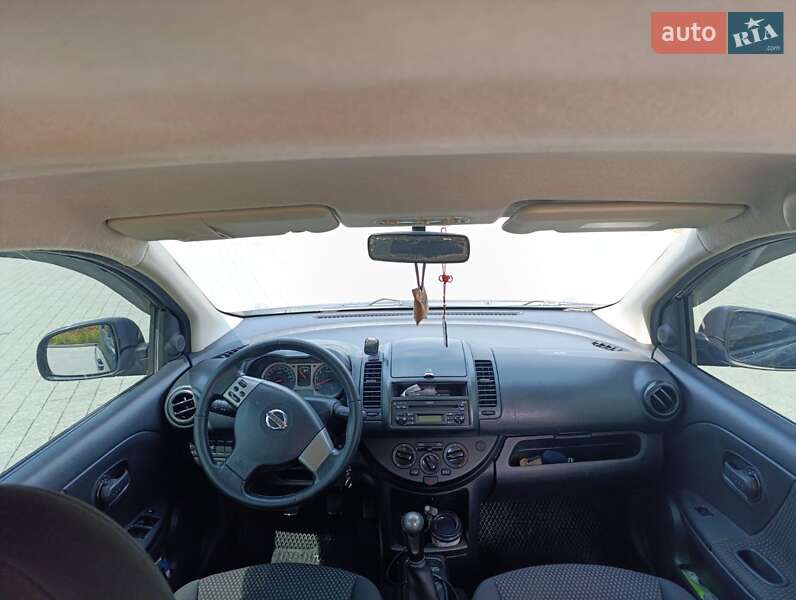 Хэтчбек Nissan Note 2006 в Львове