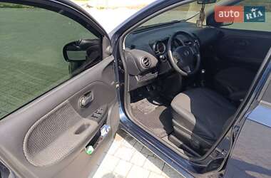 Хэтчбек Nissan Note 2006 в 