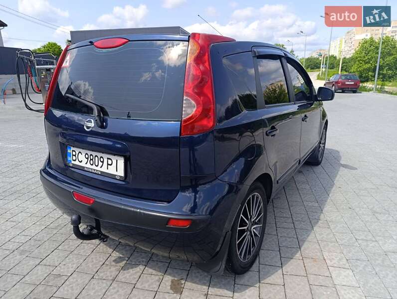 Хэтчбек Nissan Note 2006 в Львове