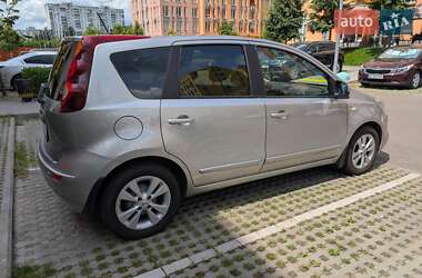Хетчбек Nissan Note 2010 в 