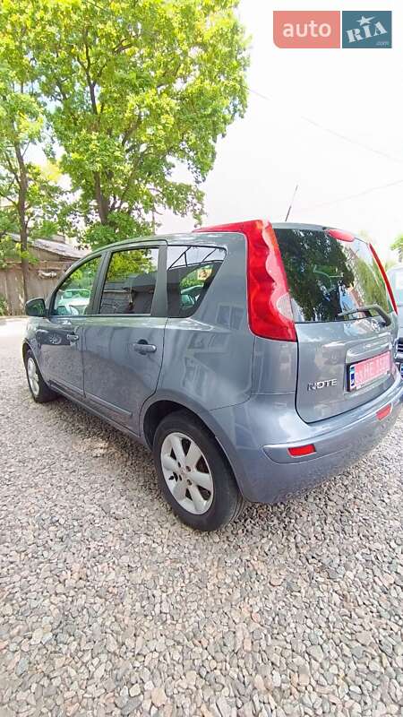 Хетчбек Nissan Note 2008 в Одесі