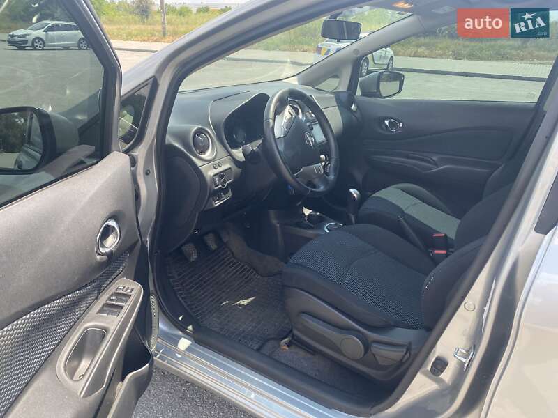 Хетчбек Nissan Note 2015 в Запоріжжі