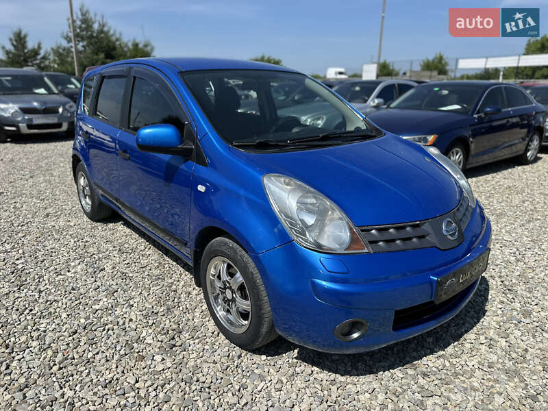 Хетчбек Nissan Note 2008 в Івано-Франківську