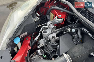Хэтчбек Nissan Note 2010 в 