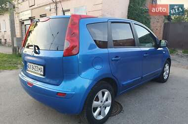 Хэтчбек Nissan Note 2008 в 