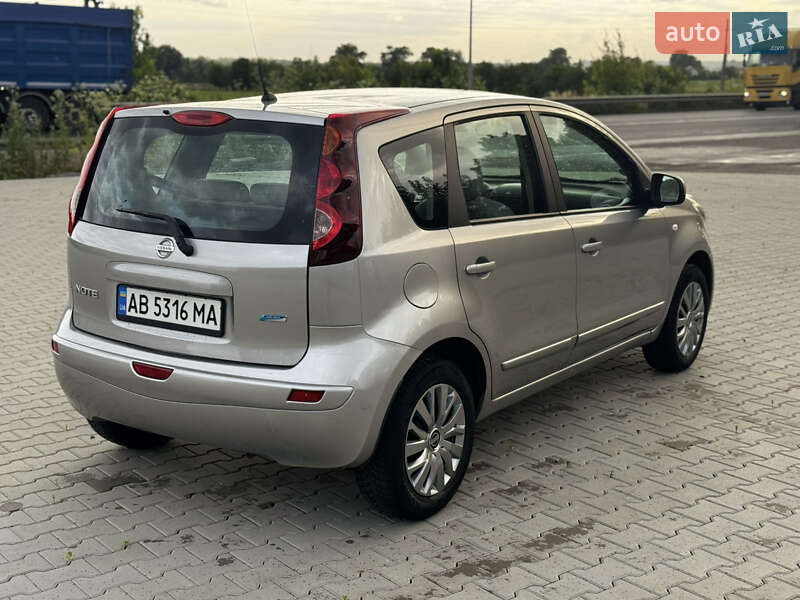 Хетчбек Nissan Note 2009 в Вінниці
