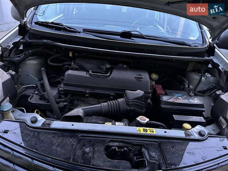 Хетчбек Nissan Note 2009 в Чернівцях