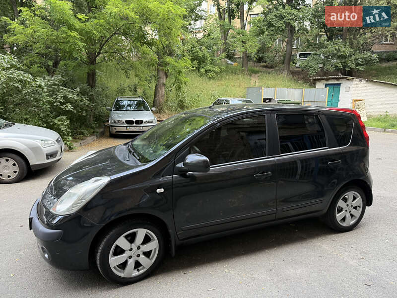 Хетчбек Nissan Note 2006 в Києві