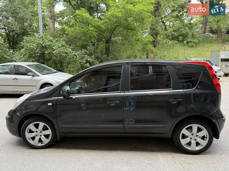 Хетчбек Nissan Note 2006 в Києві