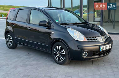 Хэтчбек Nissan Note 2006 в Львове
