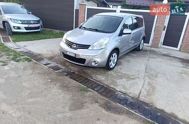 Хэтчбек Nissan Note 2012 в Черновцах