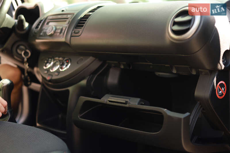 Хетчбек Nissan Note 2007 в Львові