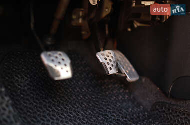 Хэтчбек Nissan Note 2007 в Львове