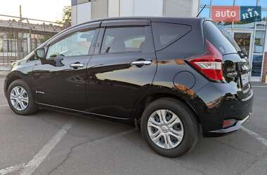 Хэтчбек Nissan Note 2017 в 